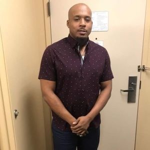 Meet your Posher, Carlos